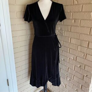 Anthropologie BHLDN Black Velvet Mini Wrap Dress Cocktail Stretch Feminine Small